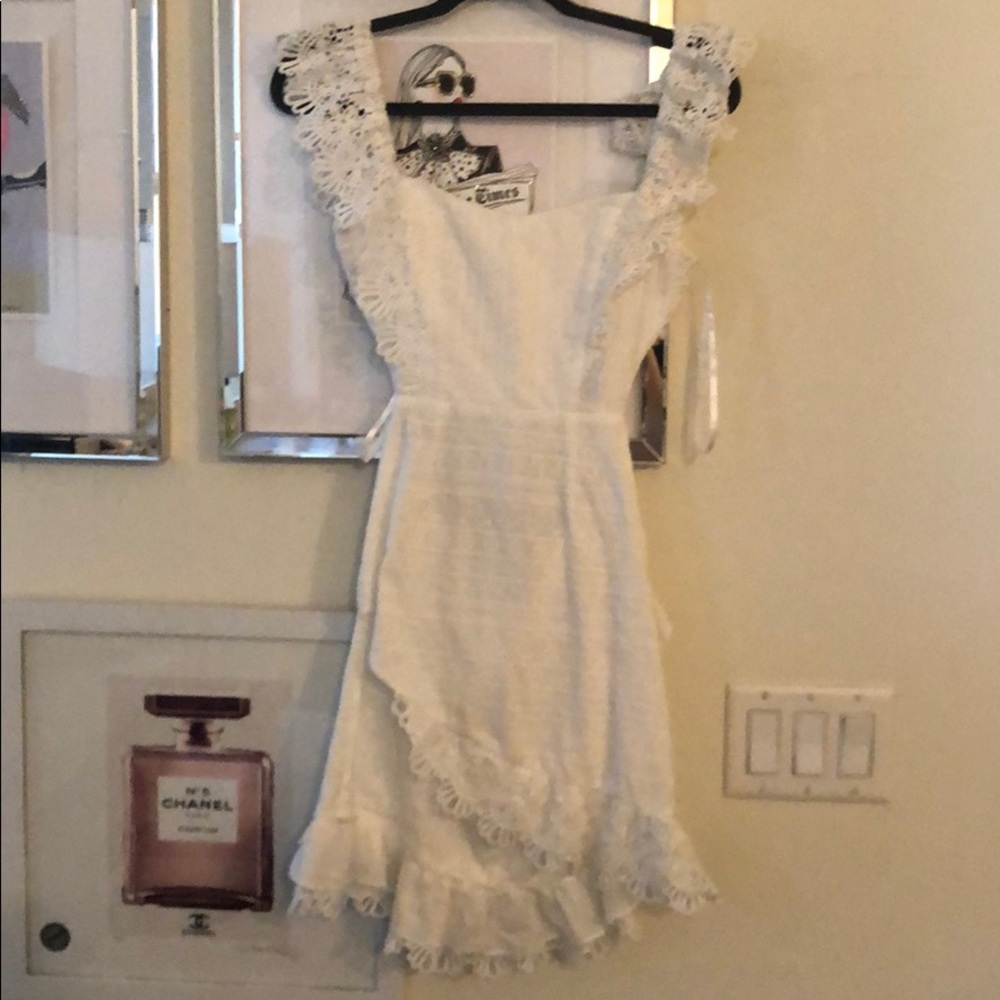 White Lace Selfie Leslie
